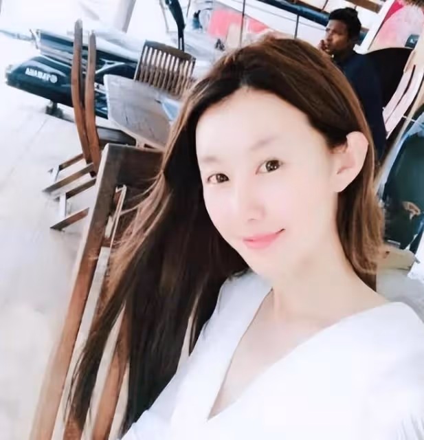 突發!王寶強女友馮清被曝成被執行人,名下四家公司,三家被註銷
