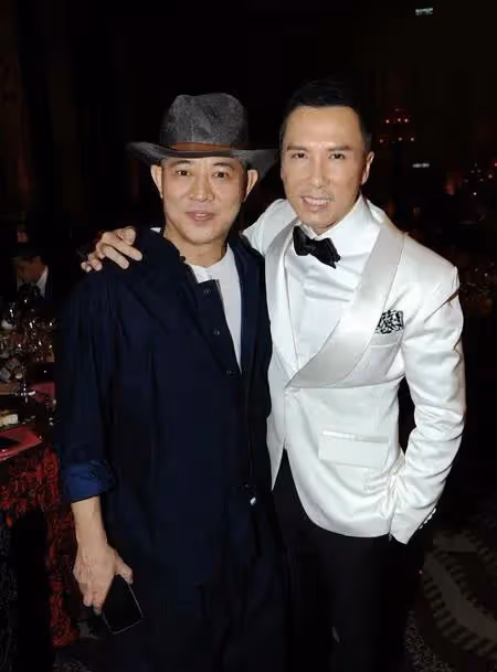 成龍:自曝不能再打封閉,70多歲還要拍戲,多次哽咽找不到接班人