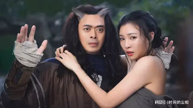 《牛魔王之魔王再臨》:劇情老套,將美女露肉當做「流量密碼」!
