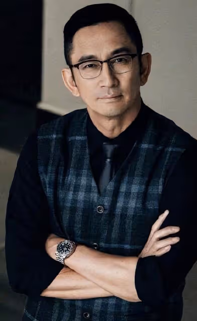 再置業？知名港星被曝看中深圳頂級豪宅，駐內地發展賺得盆滿缽滿
