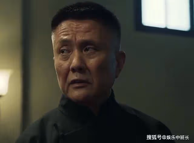 《無間》「青衣」真正身份被揭，竟是閃官身邊的方立忍