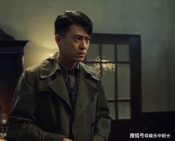 《無間》「青衣」真正身份被揭，竟是閃官身邊的方立忍