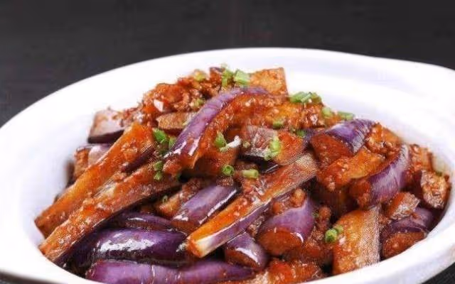 教你做家常魚香茄子，下飯又下酒，鮮咸適口，連吃3頓都不膩！