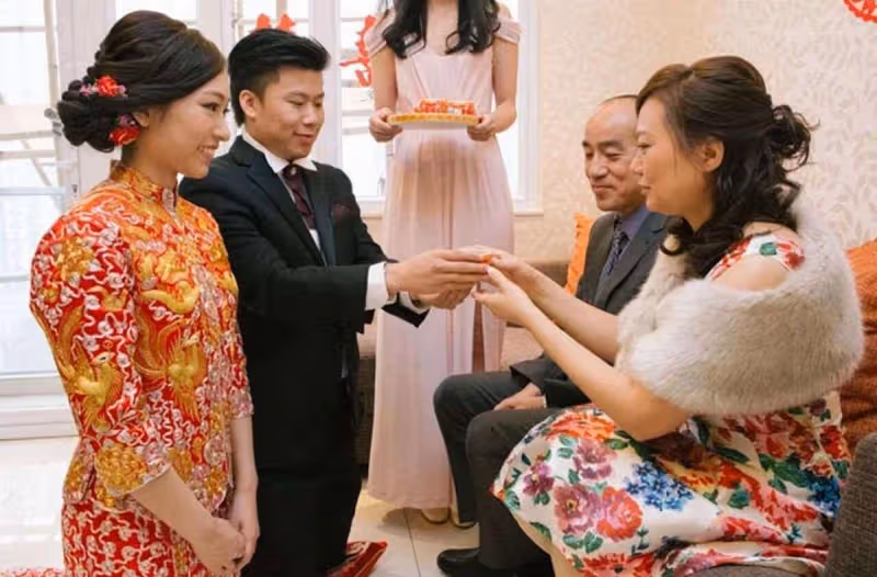 婚後婆婆每天給媳婦和兒子做飯,媳婦一天拿錯飯盒,打開一看愣了