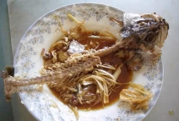 無論家裡再沒錢,這5種冰箱「隔夜菜」要少吃,對家人健康有影響