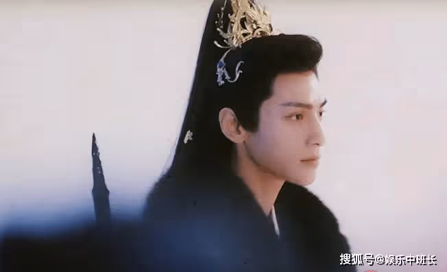 《長月燼明》澹臺燼瘦弱的原因是什麼？澹臺燼為什麼能滅盡仙門？