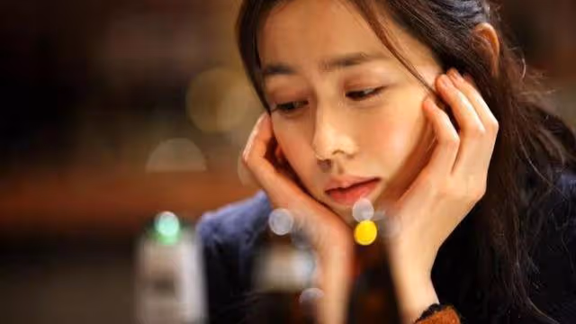 相親時姑娘因「個子低」被男方嘲笑:就一米五的個頭,誰願意娶你
