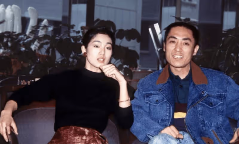 事實證明,鞏俐已經活成了一個「時代的符號」