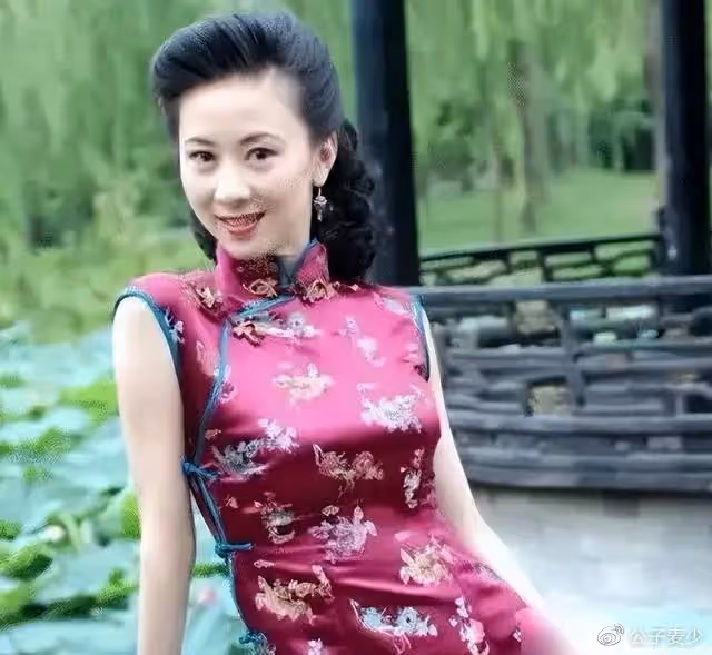 湯加麗:因「人體模特」和丈夫離婚,被父母趕出家門,今孤身一人