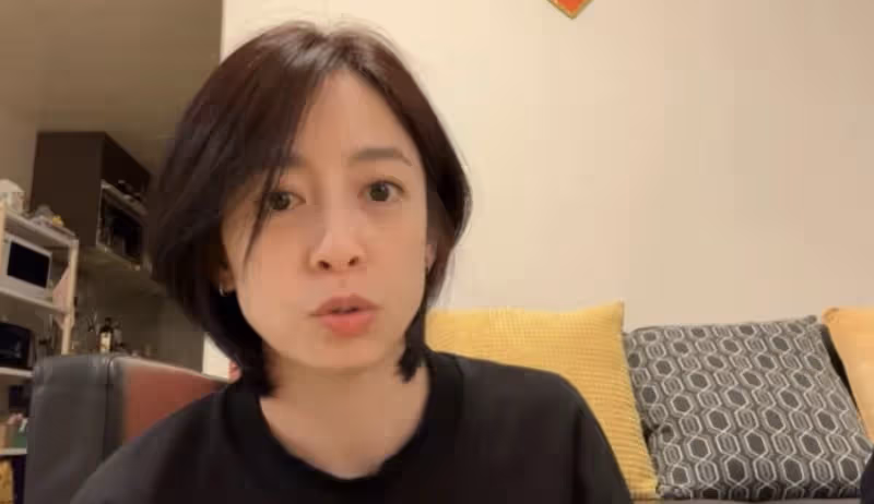 43歲女星承認情變,老公曾在國外招妓流出不雅照,還被曝參與走私