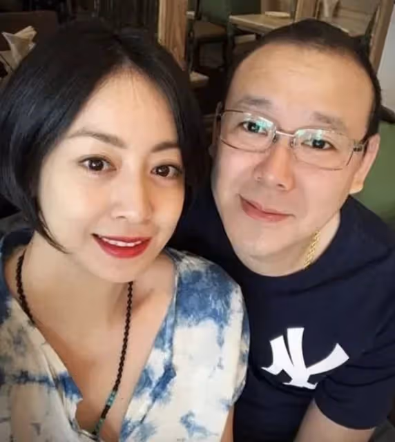 43歲女星承認情變,老公曾在國外招妓流出不雅照,還被曝參與走私