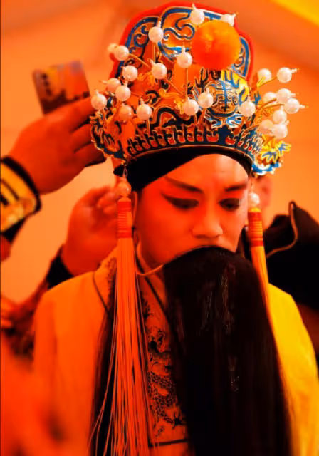 馮清成老賴恐是第二個馬蓉?王寶強老家唱戲疑不知情,自稱很幸福
