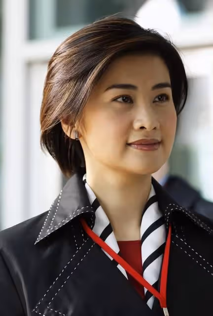 2000年,主持人吳小莉和親哥浙江相認,對方一貧如洗她幫沒幫親哥