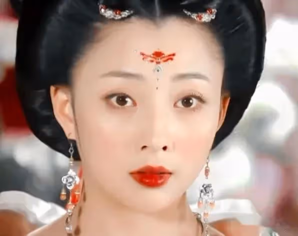 中國標緻的美人臉,劉亦菲劉詩詩李冰冰上榜,你的女神在這嗎?