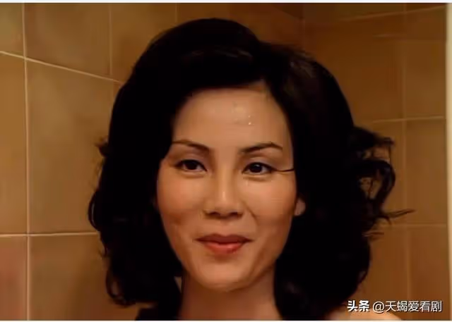 盤點「TVB金牌綠葉」溫裕紅出演過的那些「悲慘母親」