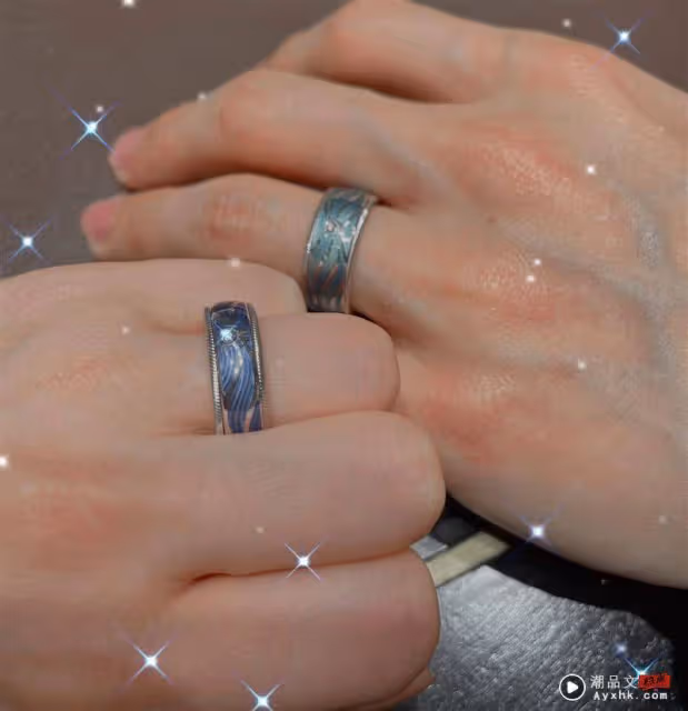 熊熊愚人節突秀無名指「結婚對戒」放閃!網笑喊:接到戒指業配嗎?