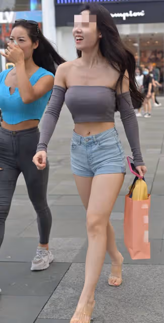 女生穿的抹胸，為何不會往下掉？內部到底暗藏了什麼「玄機」？