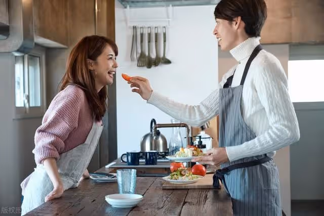 鳳凰男的不解：老婆年薪百萬，我答應每年給弟弟20萬，她鬧離婚