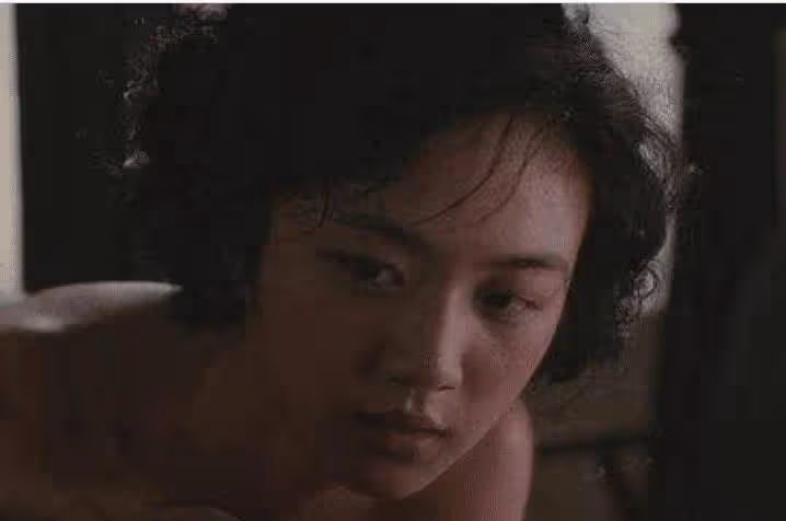 女演員拍戲「假戲真做」,導演喊停也沒用,卻意外造就了一部經典