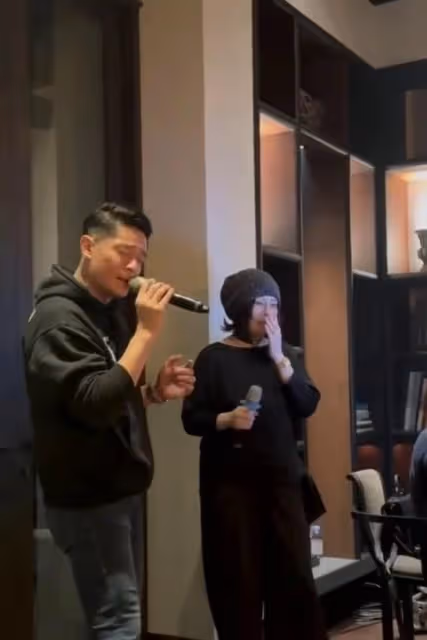 霍建華被曝精神失常後露面！滿臉通紅唱傷感情歌，王力宏也現身
