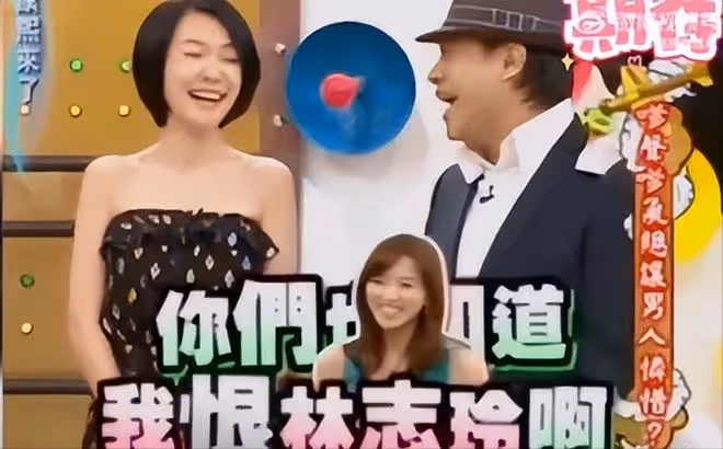 再接新代言!小S二女兒再曬廣告大片,露小蠻腰氣質不輸林志玲
