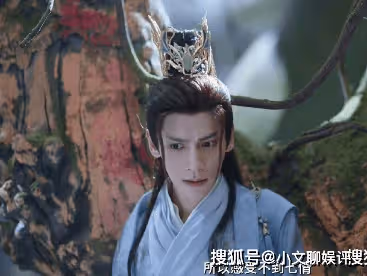 《長月燼明》澹臺燼沒有情絲嗎？沒有感情，從小就被欺負的澹臺燼有多慘