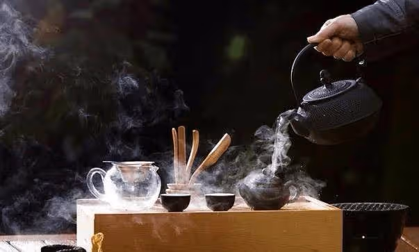 桶裝水和燒開的自來水,喝哪個更健康?看完文章就明白了