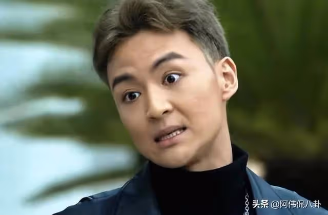 十位只會啃老的星二代,長得丑演技差,爹砸錢媽求人也捧不紅