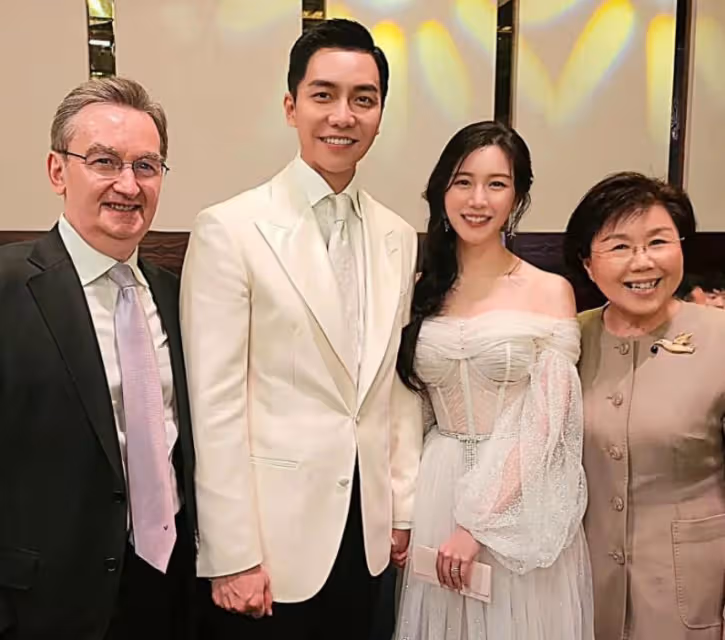 李昇基懶理爭議跪娶李多寅,世紀婚禮星光堪比頒獎禮