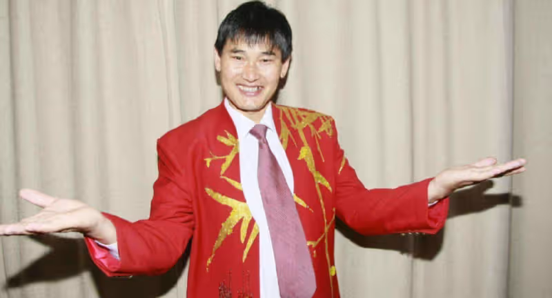 看了朱單偉和陳萌的幸福,才發現他和陳亞男婚姻失敗,不是偶然
