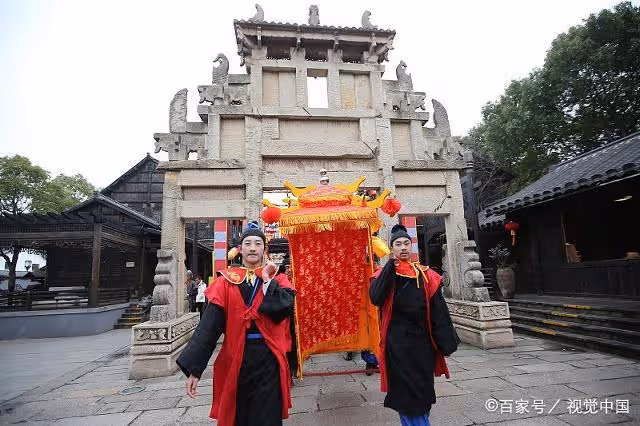 「我可以拿10萬彩禮，但婚後必須還回來」婆婆的話讓我看清了現實