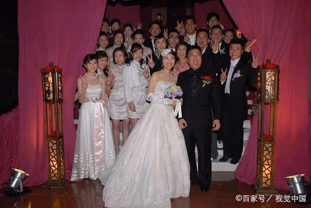 「再拿八千元上轎禮，不然就不讓接新娘」「不接就不接，退婚吧」