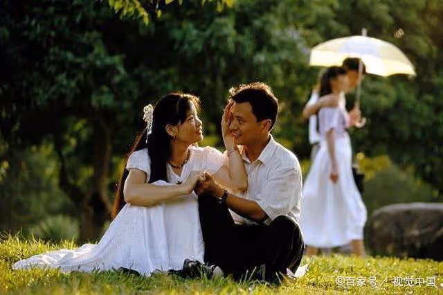 「阿姨,我們這邊彩禮一般是20萬」「先懷個孩子再說彩禮的事情」