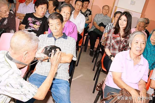 20年前,她對媳婦是百般挑剔,如今她老了,媳婦竟以德報怨