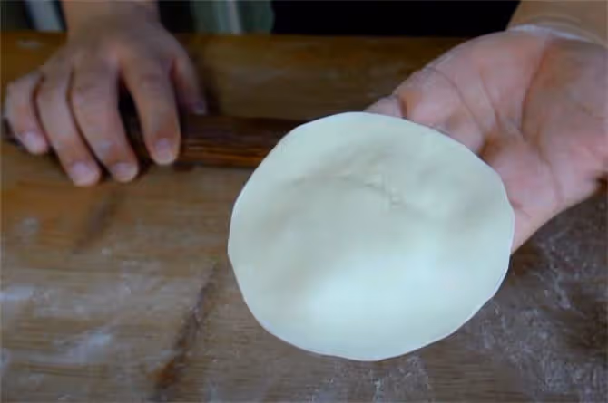 蒸花捲,記住面水比例很重要,技巧告訴你,白亮鬆軟方法簡單實用
