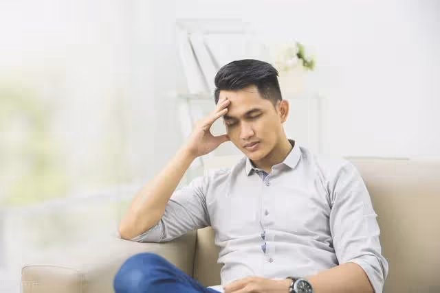 得知我月薪2萬,我爸讓我每月給他1萬5養老:給你留5千,夠了