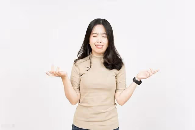 老公：我媽都是為了我們好，你就別鬧騰了；妻子：不鬧騰，離婚吧