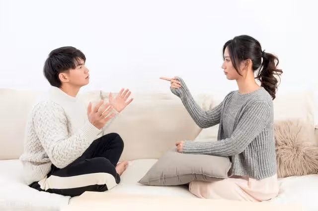 「為了孩子，讓我回家吧」鳳凰男離婚2年後悔，前妻怒懟：別做夢