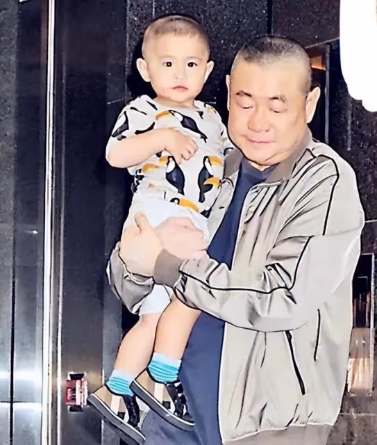 7歲有上億豪宅,10歲創業,劉鑾雄的女兒劉秀樺比劉秀盈幸福太多