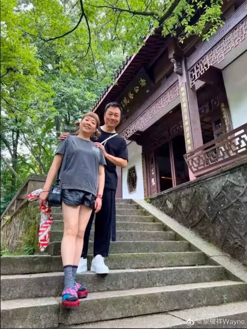 TVB三屆視帝定居中山,大曬氣派豪宅,兒子曾因炫富被批