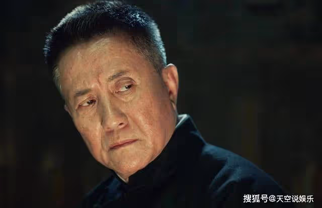 《無間》佛手的真實身份到底是什麼？不是軍統也不是地下黨