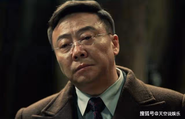《無間》佛手的真實身份到底是什麼？不是軍統也不是地下黨