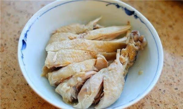 愛吃雞的人可要注意了！教你一個小秘訣讓雞更好吃！一學就會！