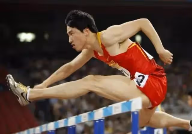 中國體壇最富有的8位運動員,姚明排第二位,第一位身價超百億