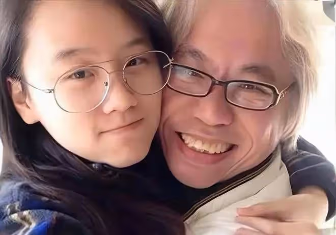 音樂人李坤城病逝,剛領證的小40歲女友獲千萬遺產,親兒分文未得