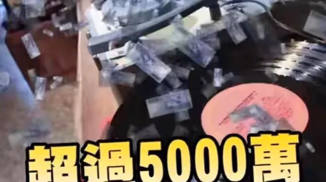 音樂人李坤城病逝,剛領證的小40歲女友獲千萬遺產,親兒分文未得