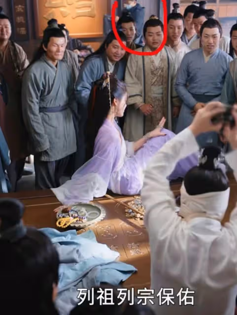 《長月燼明》首播被批濾鏡太高清,穿幫鏡頭明顯!官博回應來了!