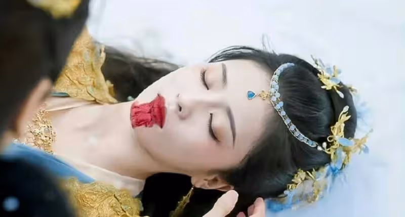 《長月燼明》首播被批濾鏡太高清,穿幫鏡頭明顯!官博回應來了!