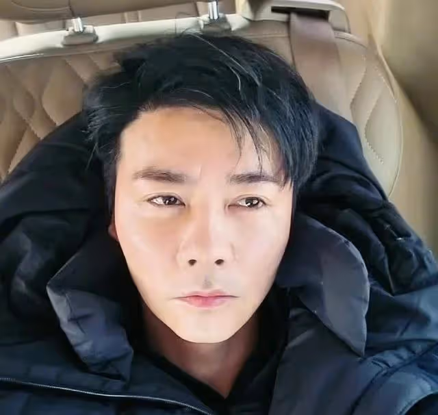 突發!知名男星張晉拍戲出事送醫,插鼻喉緊急開刀