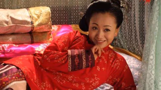 「兒媳,你給我養老吧,那女人只讓吃剩飯」,兒媳霸氣回應:晚了